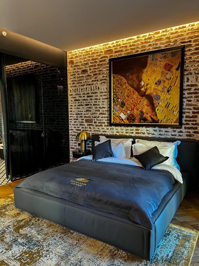 Готель Mandarin Club House Батумі Екстер'єр фото